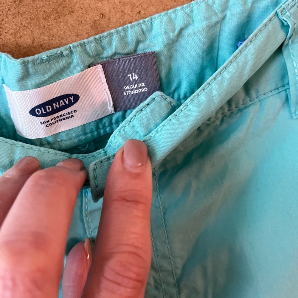 Old navy shorts NWT boys size 14. Color is mint green - Picture 3 of 3